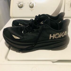 Hoka Black Athletic Running Shoes with Silver Logo